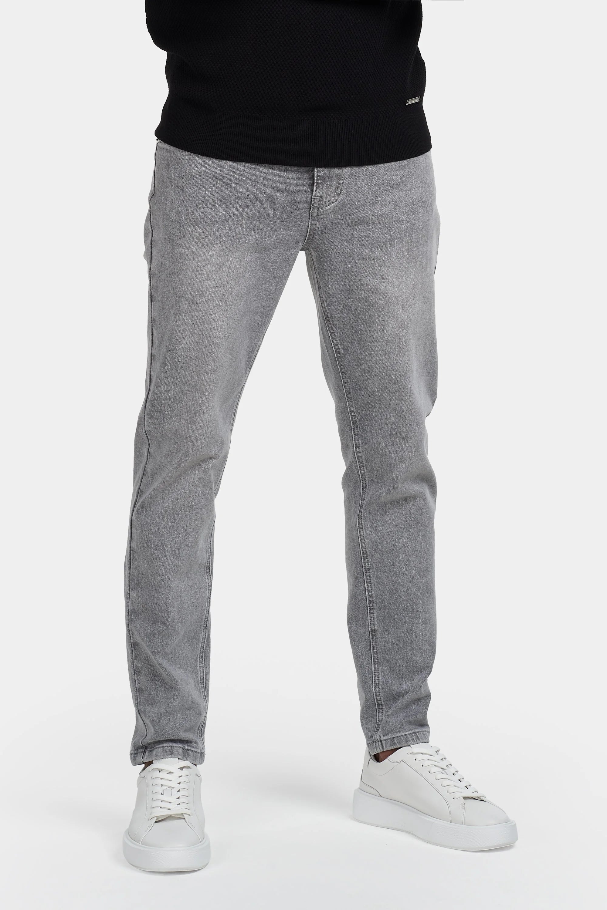 THE JAXON JEANS