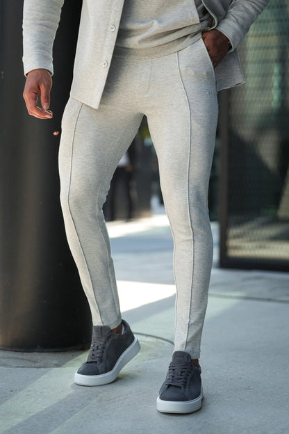 THE ATHLETIC JOGGER