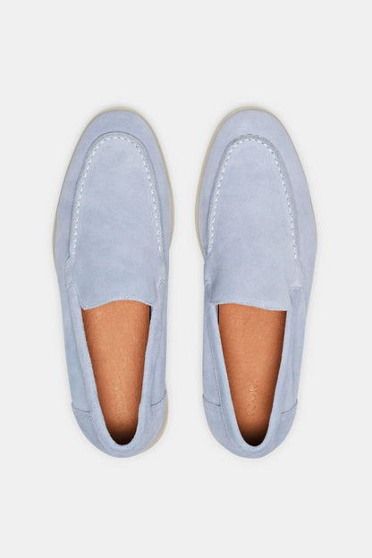 THE CLASSIC LOW LOAFER