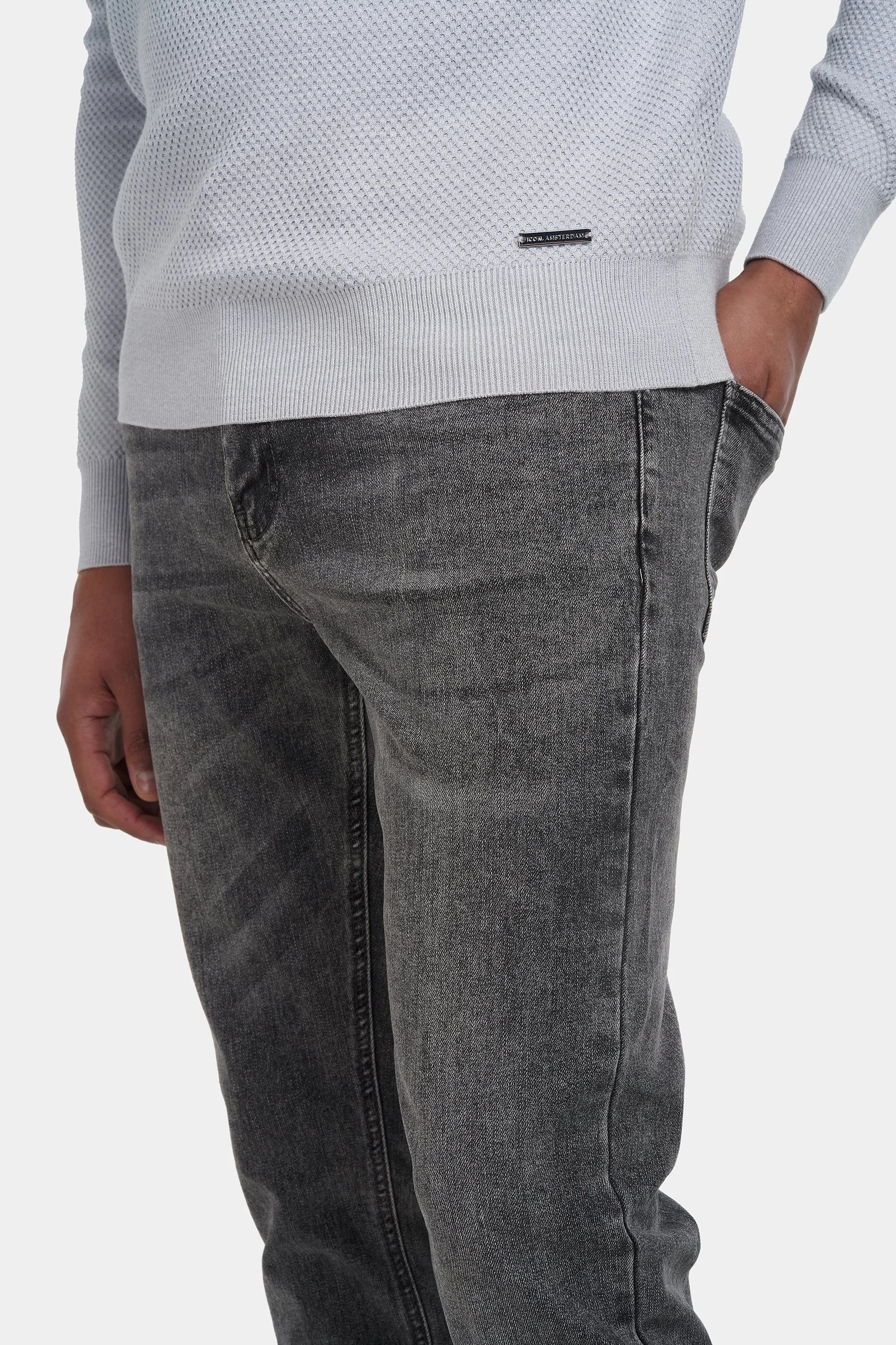 THE JAXON JEANS